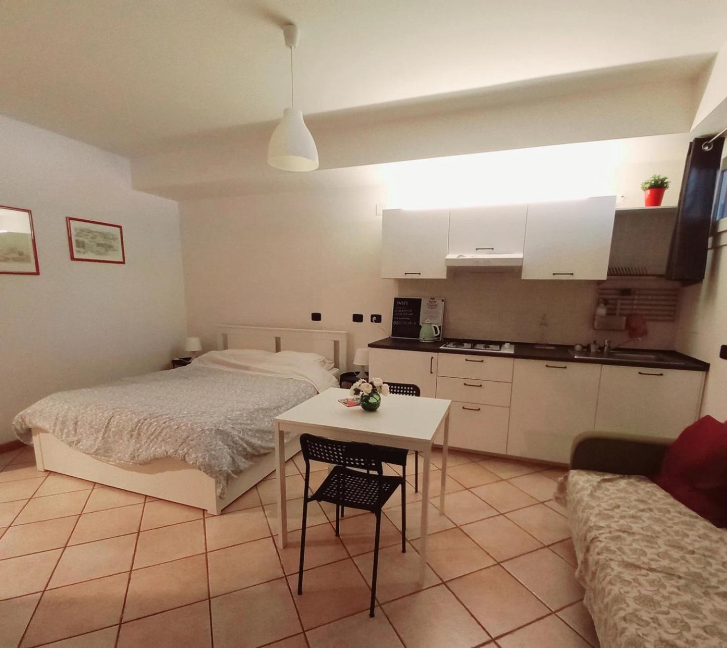Casa Emilia Bed & Breakfast Болоня Екстериор снимка
